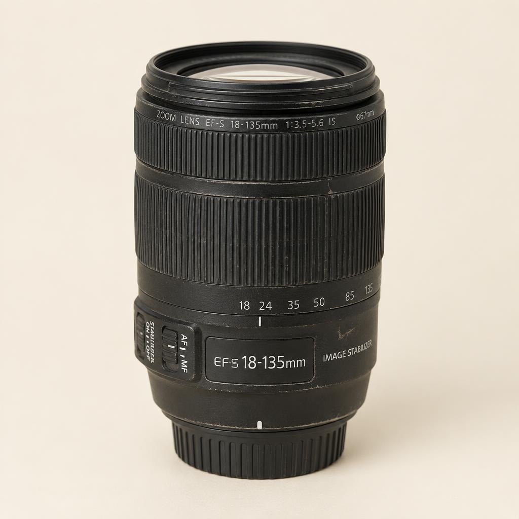 Standard Zoom Lens — demonstration photo